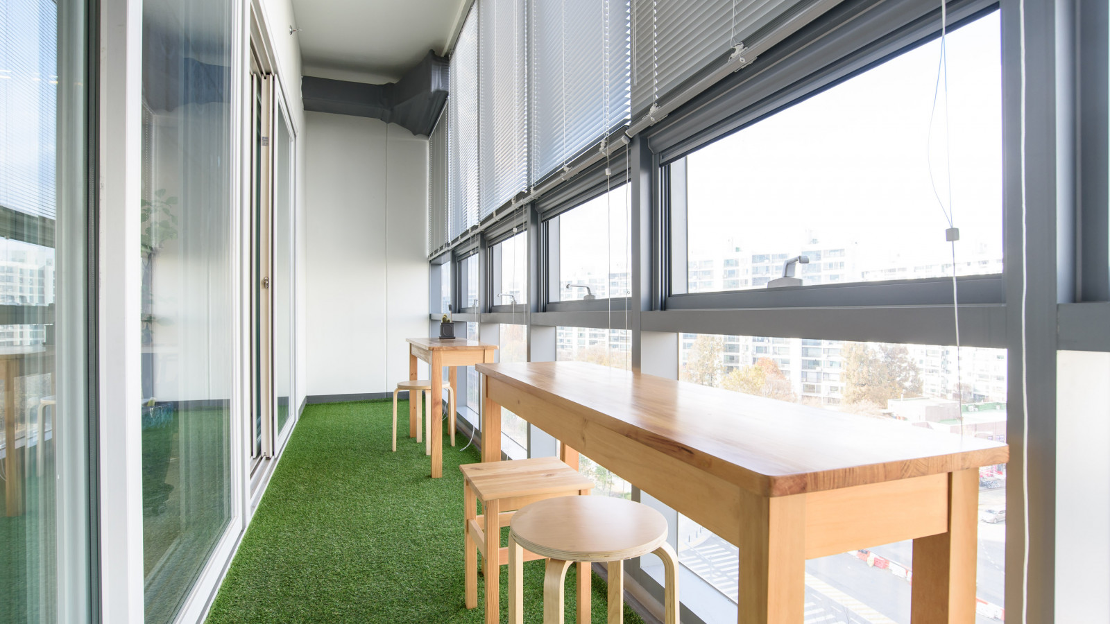 오셰어 코워킹스페이스 a룸 5.jpg